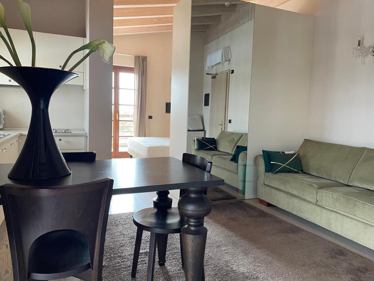 Residence Alexandra Stay Σιρμιόνε Εξωτερικό φωτογραφία