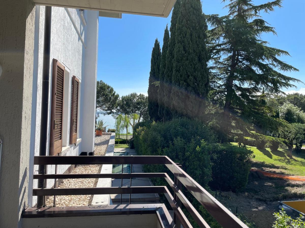 Residence Alexandra Stay Σιρμιόνε Εξωτερικό φωτογραφία