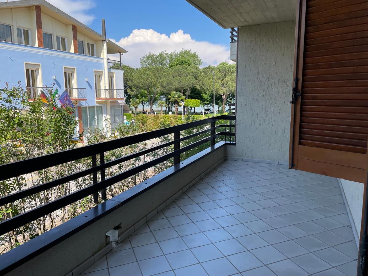 Residence Alexandra Stay Σιρμιόνε Εξωτερικό φωτογραφία