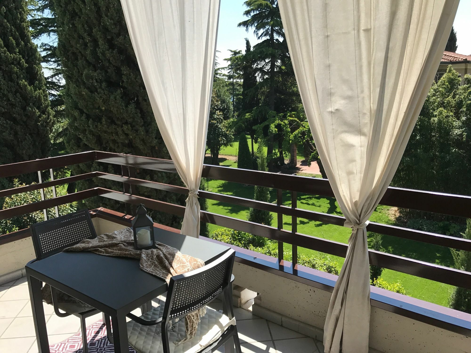 Residence Alexandra Stay Σιρμιόνε Εξωτερικό φωτογραφία