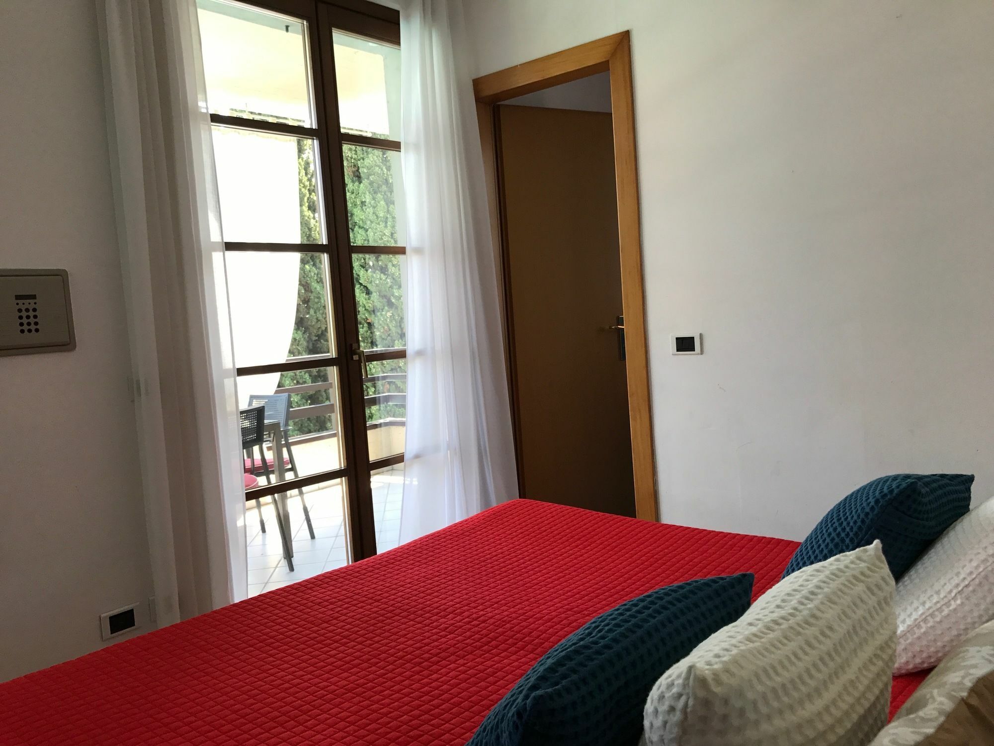 Residence Alexandra Stay Σιρμιόνε Εξωτερικό φωτογραφία